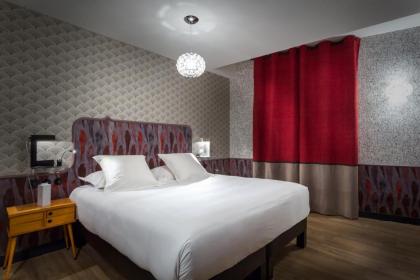 Hotel Crayon Rouge By Elegancia - image 18