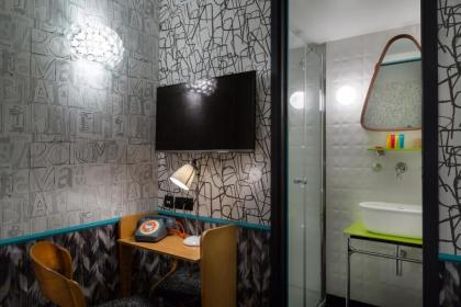 Hotel Crayon Rouge By Elegancia - image 8
