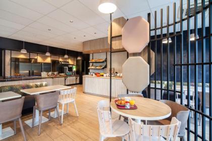 B&B HOTEL Paris Porte des Lilas - image 19