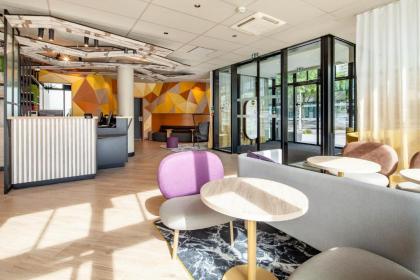 B&B HOTEL Paris Porte des Lilas - image 6