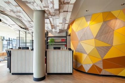 B&B HOTEL Paris Porte des Lilas - image 8