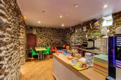 Le Montclair Montmartre by River - image 4