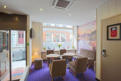 Grand Hotel Du Loiret - image 17