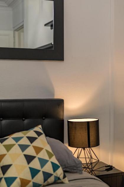 Private Apartments - Champs-Elysées - image 4