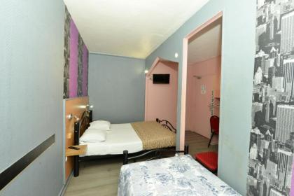 Hotel De La Poste - image 20