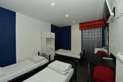 Hotel De La Poste - image 4