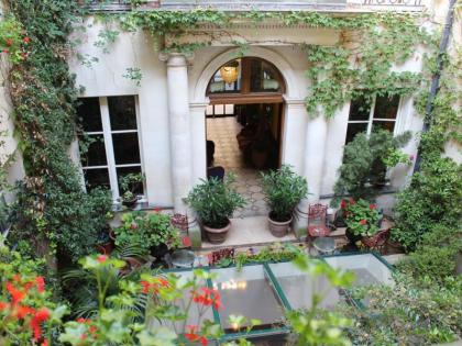 Relais Saint Sulpice Hotel - image 12