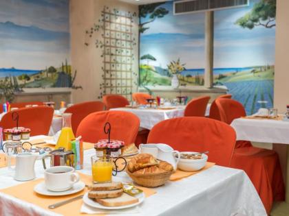 Hotel Fertel Maillot - image 14
