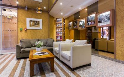 Hotel Fertel Etoile - image 3