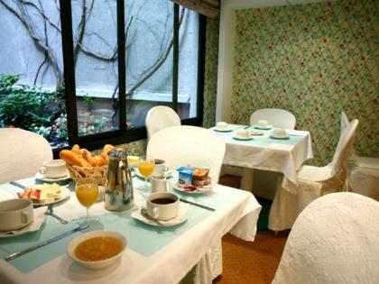 Hotel Fertel Etoile - image 9