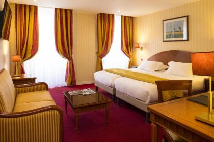 Hotel Imperial Paris - image 24