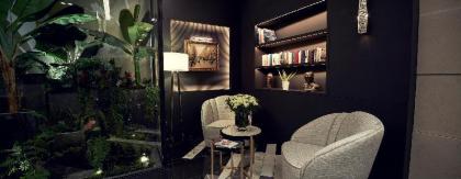 Le Roi de Sicile - Chic Apartment Hotel & Services - image 2