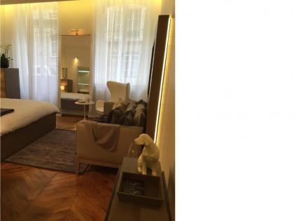 Cirque Deluxe Studio Apartment - image 3