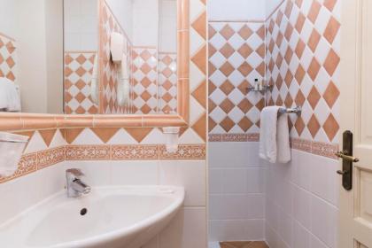Hotel Mogador - image 10