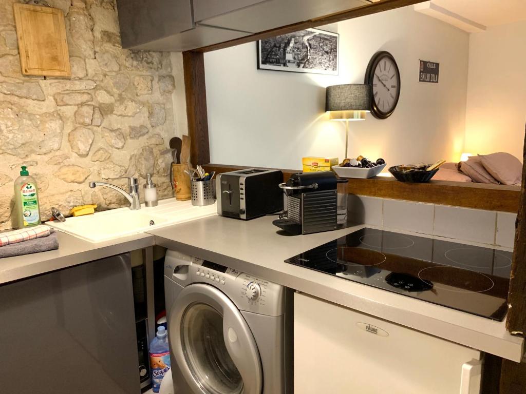 Lovely studio Le Marais - main image