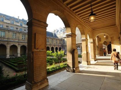 Lovely studio Le Marais - image 11