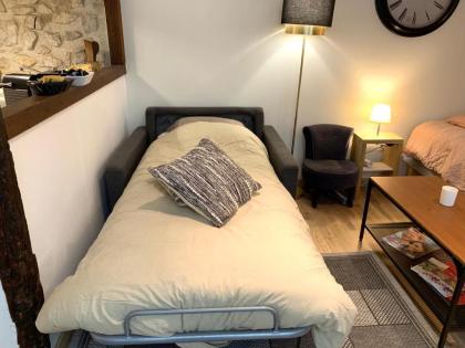 Lovely studio Le Marais - image 5