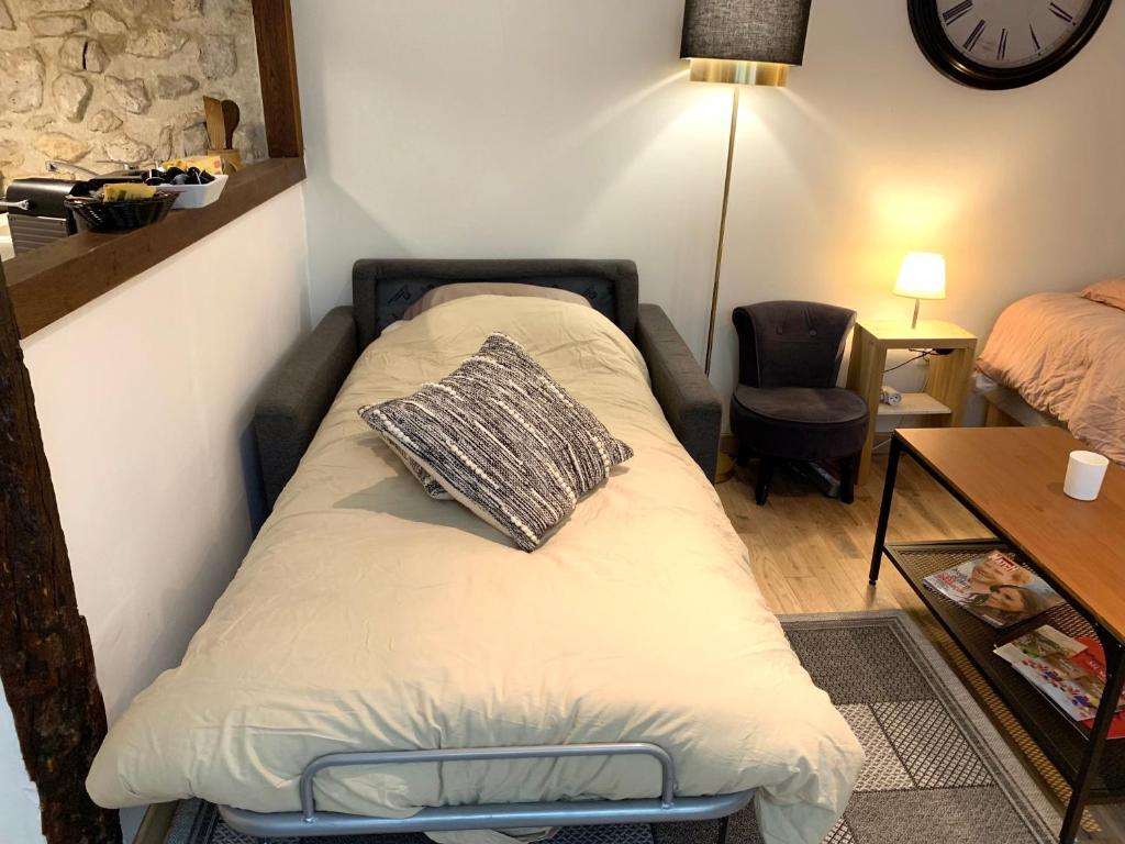 Lovely studio Le Marais - image 5