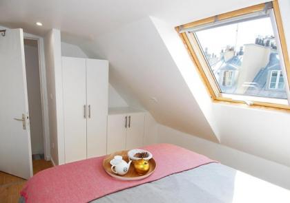 HolidaysInParis - Bourg Tibourg - image 12