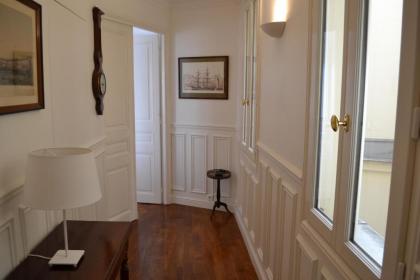 Appartement moulin rouge II - image 19