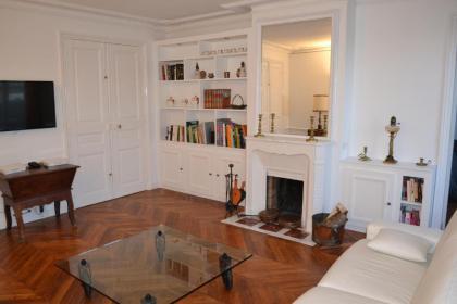 Appartement moulin rouge II - image 4
