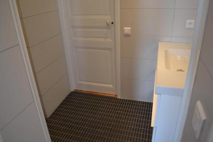 Appartement moulin rouge II - image 5