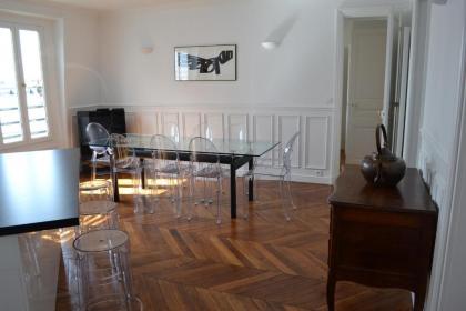 Appartement moulin rouge II - image 6