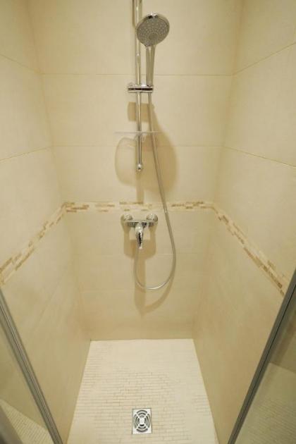 Saint Germain Elegant ChicSuites - image 8