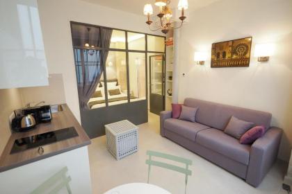 Saint Germain Cosy ChicSuites - image 15