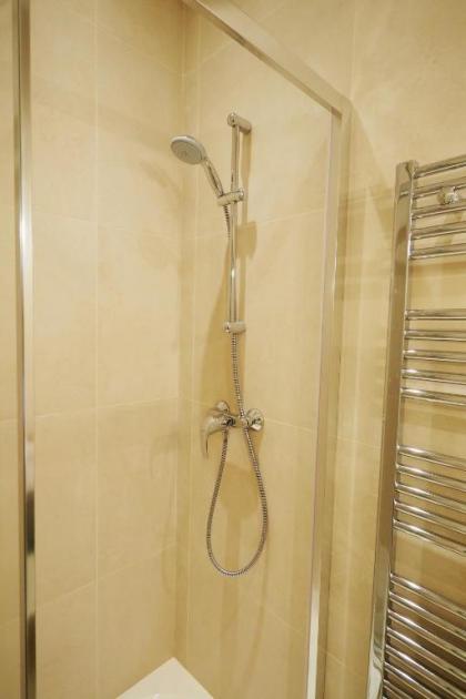 Saint Germain Cosy ChicSuites - image 3