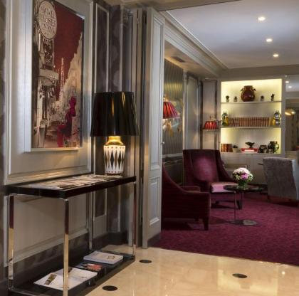 Elysees Apartments - image 14