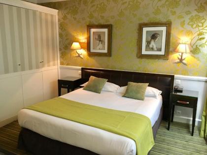 Elysees Apartments - image 2