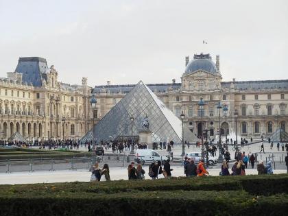 Palais Royal ChicSuites - image 11