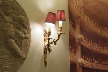 Palais Royal ChicSuites - image 4