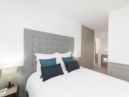 LivinParis - Luxury 3 Bedrooms Le Marais I - image 14