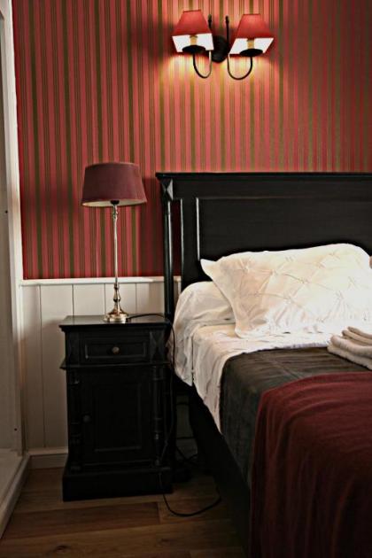 ParisInteriorsRentals - Beautiful Le Marais NOTRE DAME Appartement - image 19