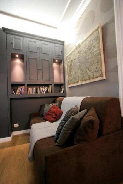 ParisInteriorsRentals - Beautiful Le Marais NOTRE DAME Appartement - image 2