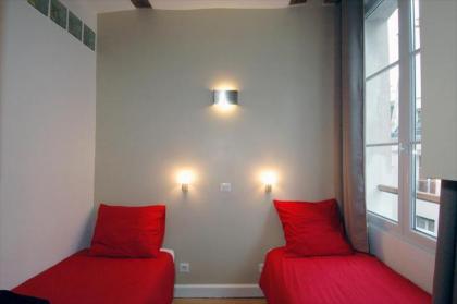 HolidaysInParis-Bourg Tibourg II - image 18