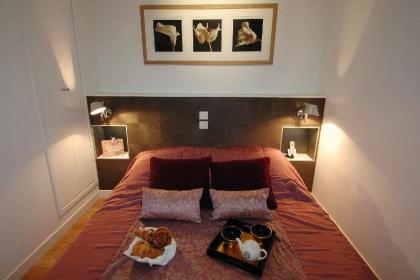 HolidaysInParis-Bourg Tibourg II - image 7