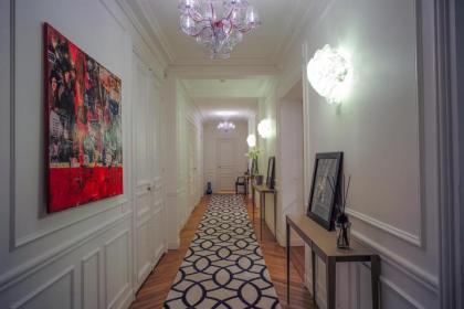 Relais12bis Bed & Breakfast By Eiffel Tower - image 3