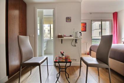 Assia & Nathalie - Luxury B&B MARAIS - image 5