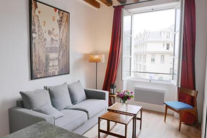 Apartments Cosy - image 8