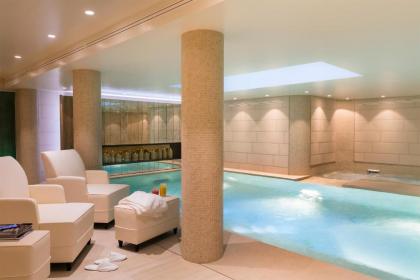 Maison Albar Hotels Le Pont-Neuf - image 1