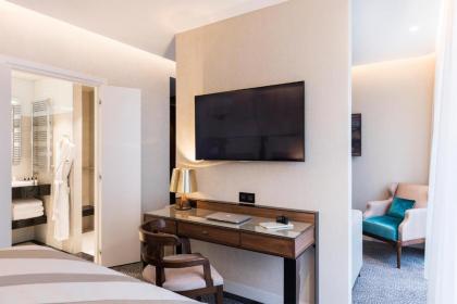 Maison Albar Hotels Le Pont-Neuf - image 19