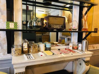 1er Etage SoPi-Montmartre - image 3