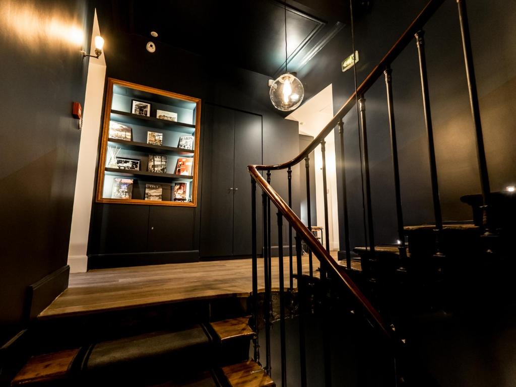 1er Etage SoPi-Montmartre - image 6