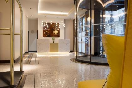 Le Tsuba Hotel - image 2