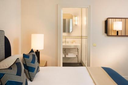Le Tsuba Hotel - image 20