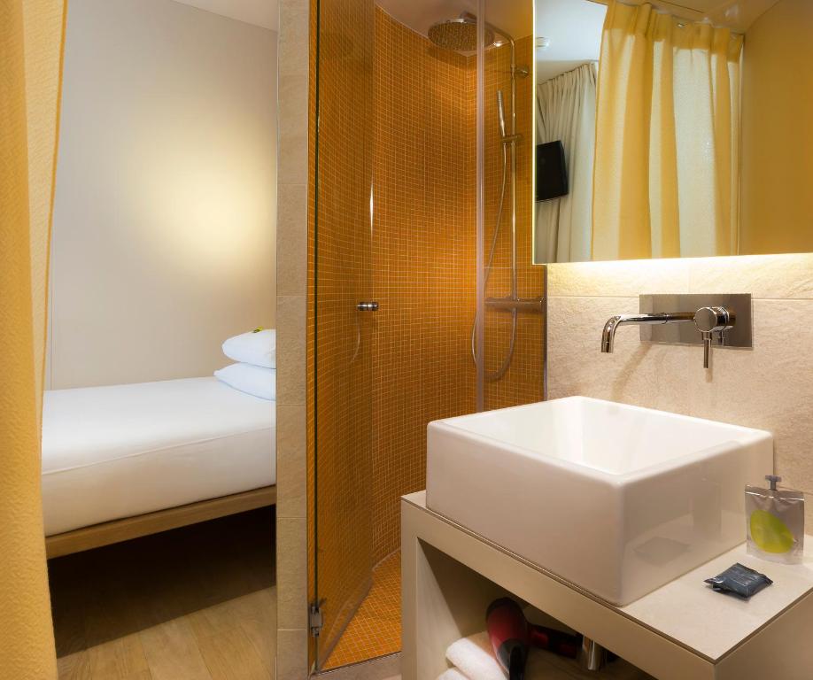Hotel Andr - main image