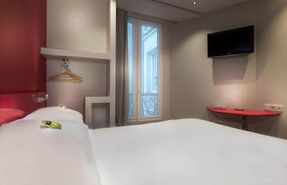 Hotel Andr - image 17